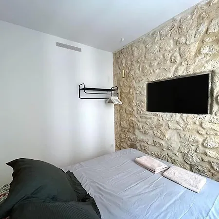 Appartamento Louvre -notre Dame 2bd, 2bath Ac